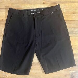 Travis Mathew Men’s Size 38 Black Golf Short Stretch Adjustable Waist Flat Front